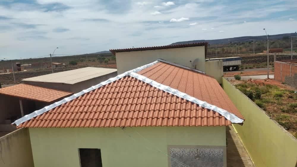 Impermeabilização e isolamento térmico, para telhados e coberturas.