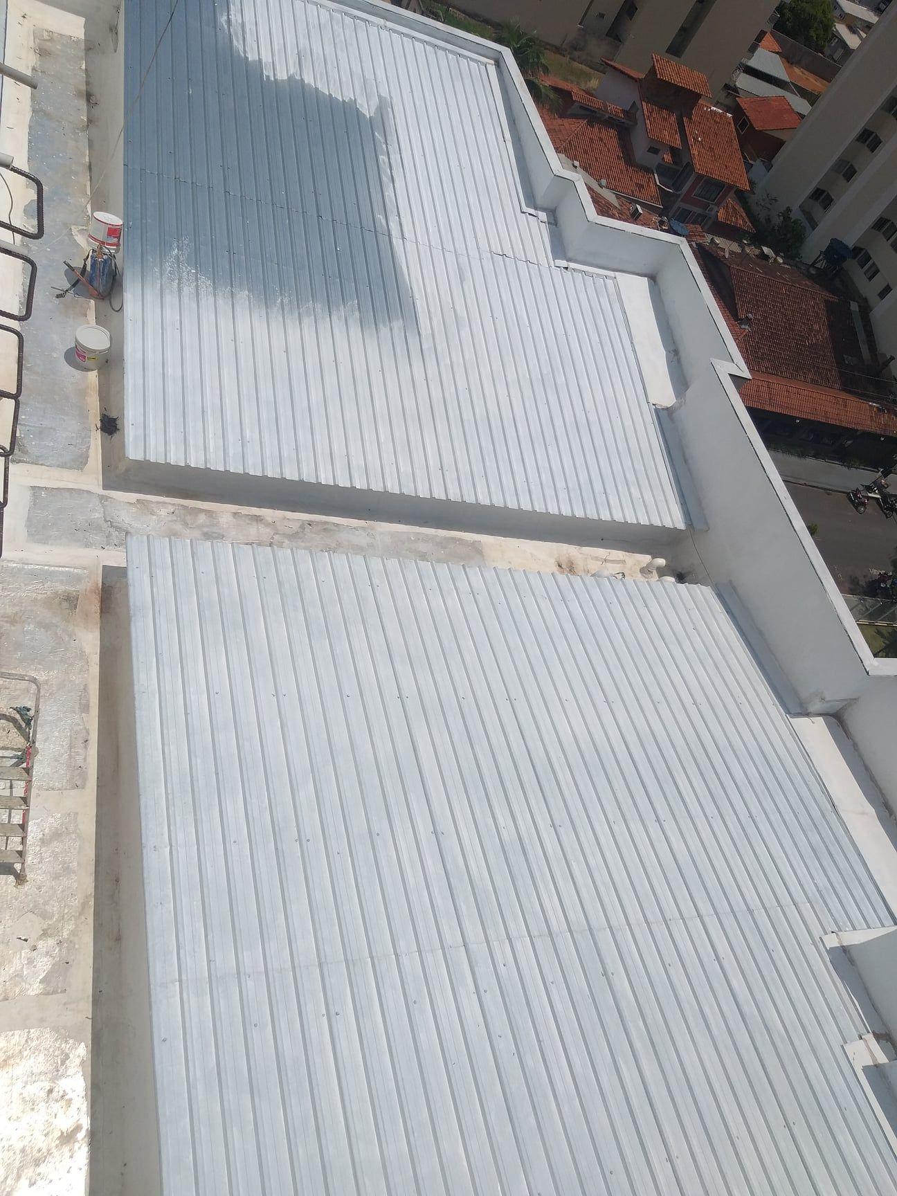 Impermeabilização e isolamento térmico, para telhados e coberturas.