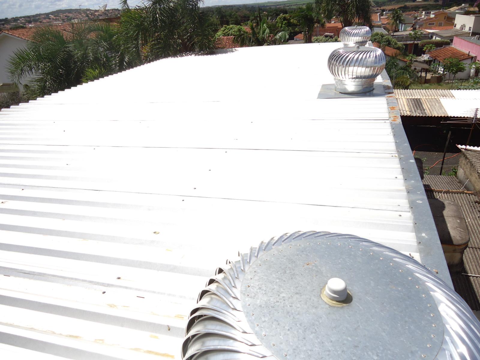 Impermeabilização e isolamento térmico, para telhados e coberturas.