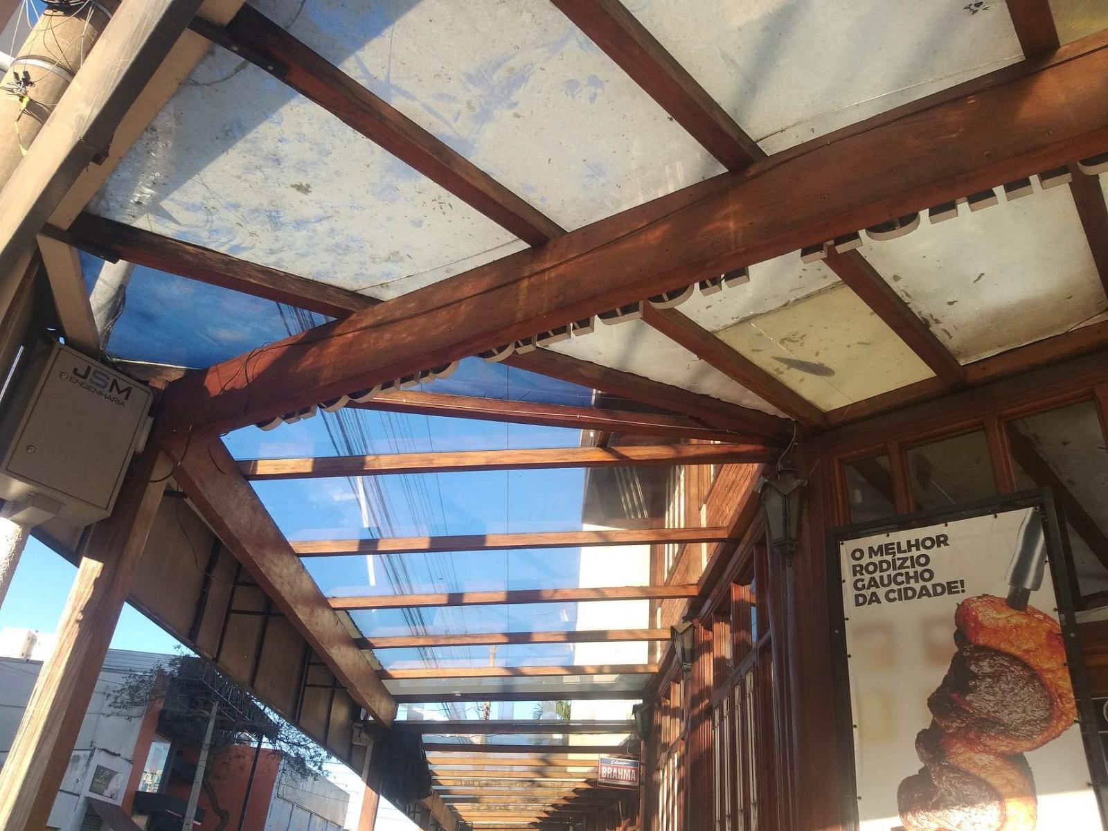 Impermeabilização e isolamento térmico, para telhados e coberturas.