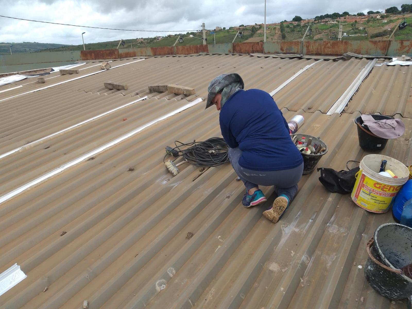 Impermeabilização e isolamento térmico, para telhados e coberturas.