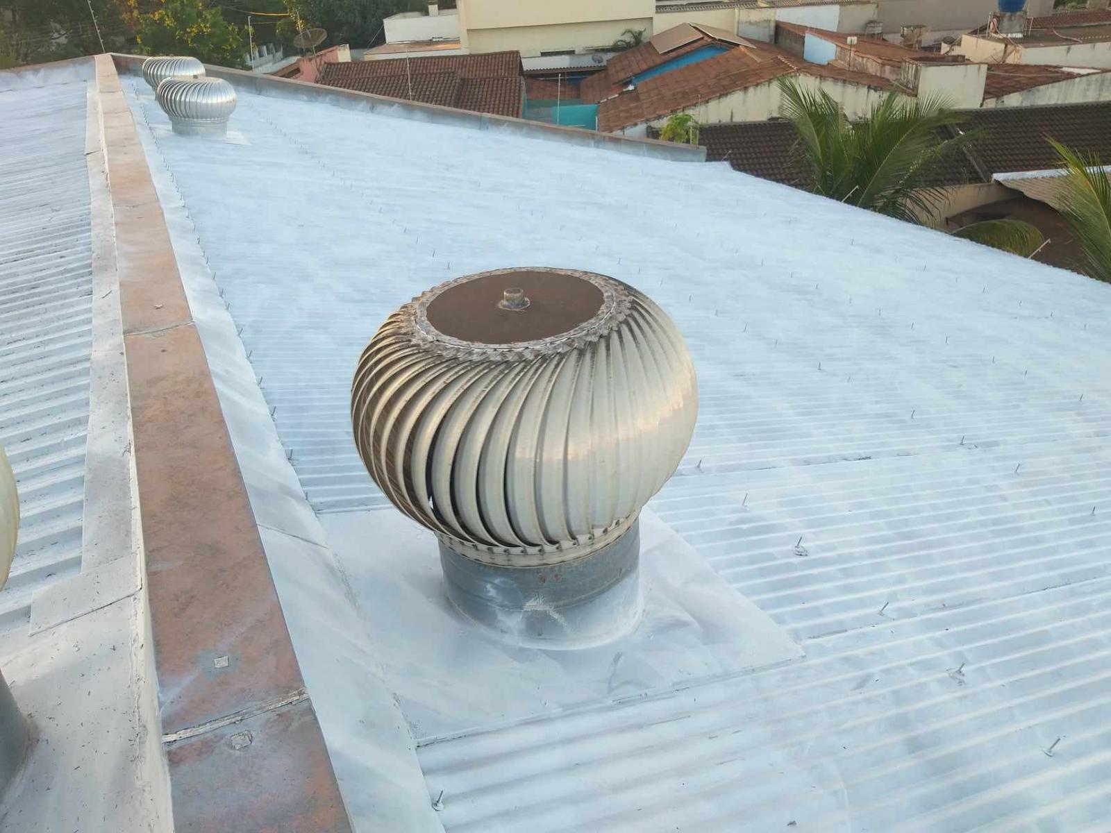 Impermeabilização e isolamento térmico, para telhados e coberturas com borracha liquida térmica.