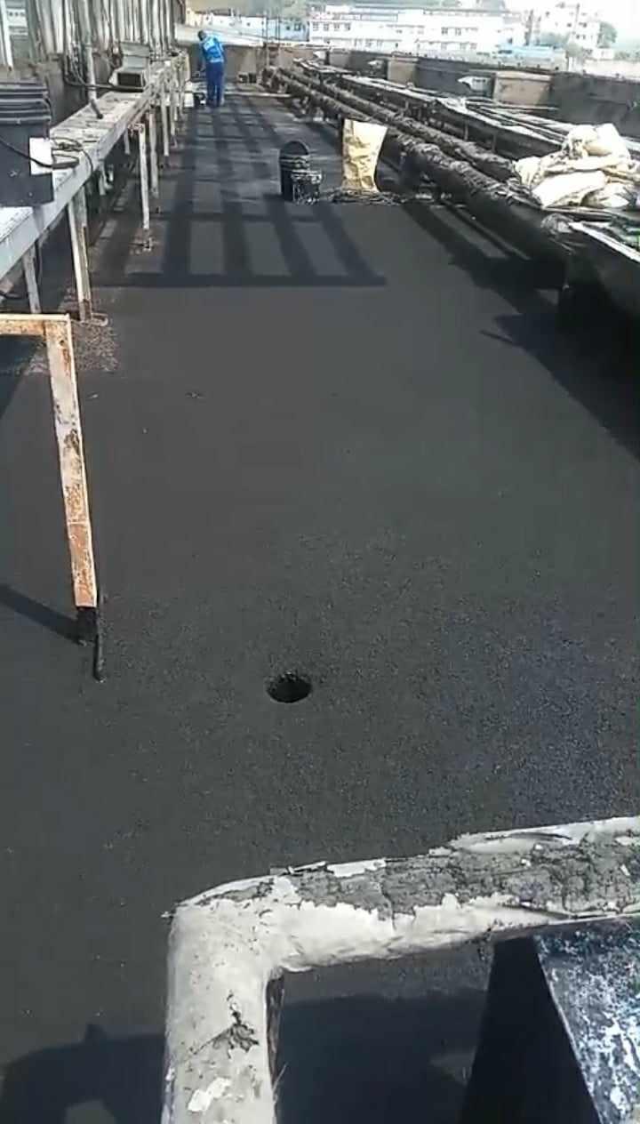 Impermeabilização de laje exposta com borracha liquida.