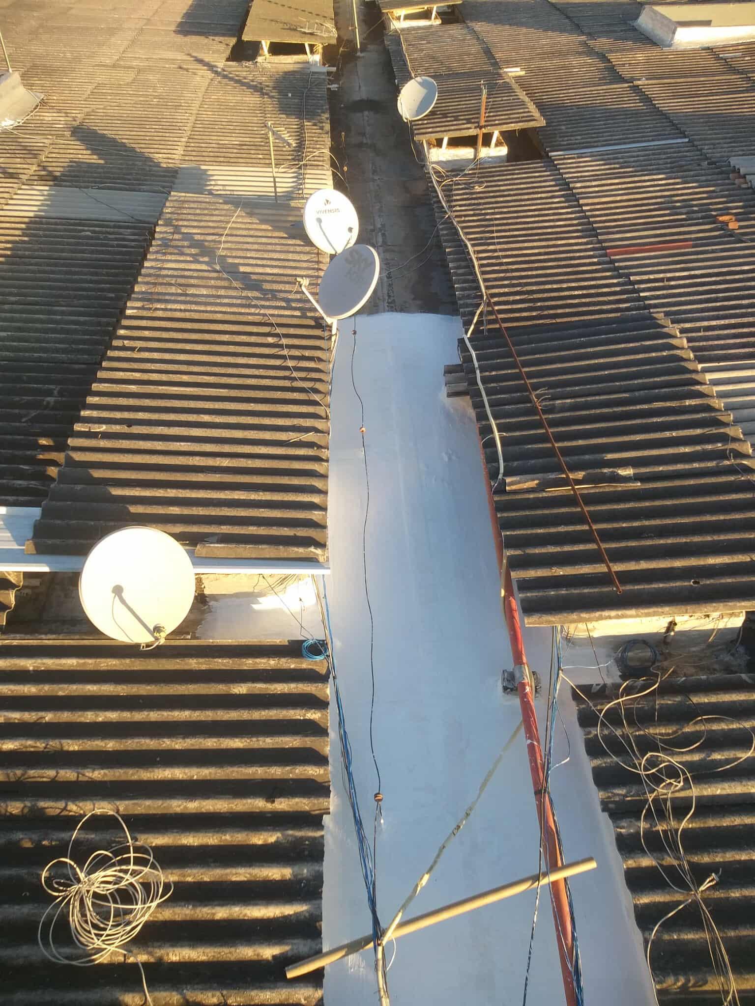 Impermeabilização de calhas, telhados e lajes.