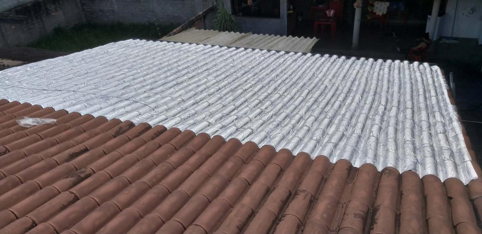 Impermeabilização e isolamento térmico, para telhados e coberturas expostas com manta asfáltica aluminada.