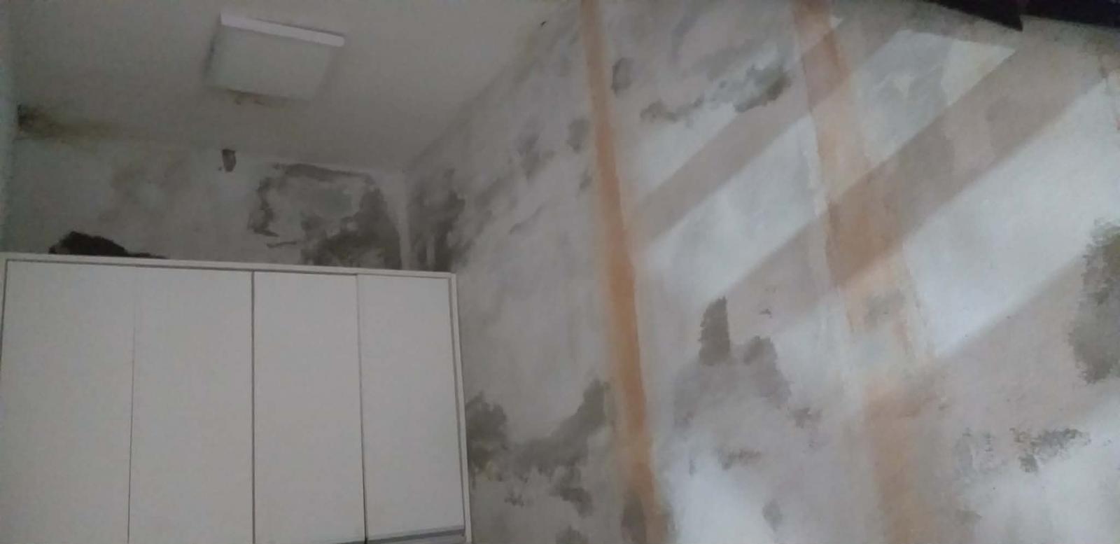 Impermeabilização e tratamento de umidade em paredes.