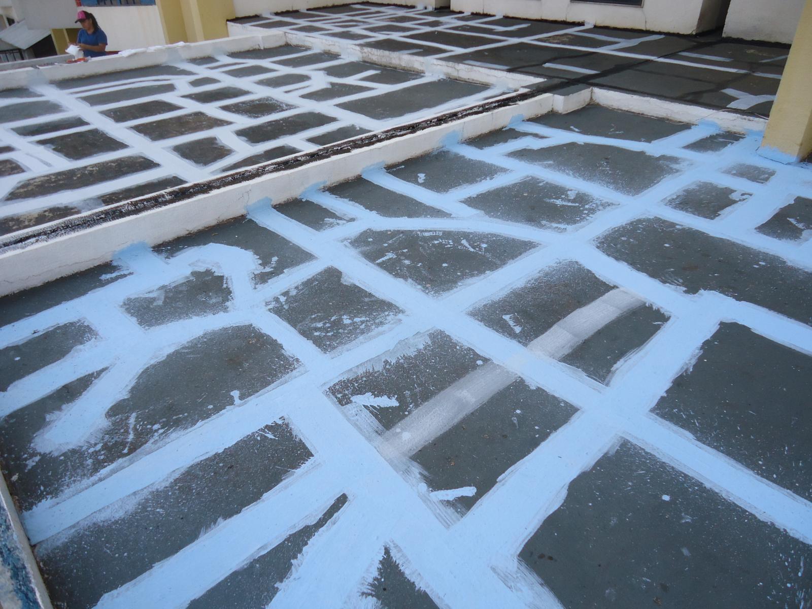 Impermeabilização de laje exposta com borracha liquida e bidim.