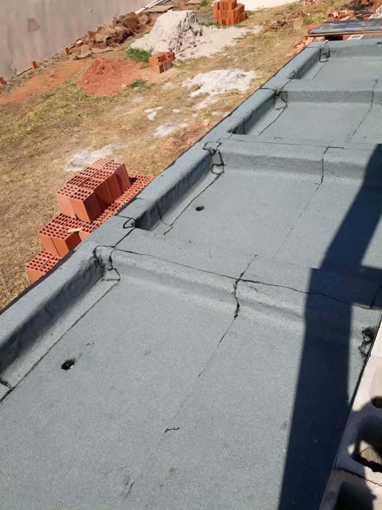 Impermeabilização de lajes e coberturas expostas.